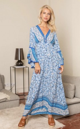 Blåmønstret kjole m flaggermusermer