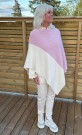 Rosa og creme poncho thumbnail