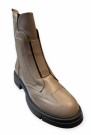 Taupe skinnskoletter thumbnail