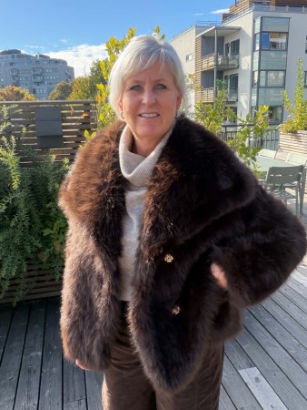 Fuskepels jakke BRUN