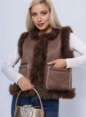 Brun kort fuskepels vest