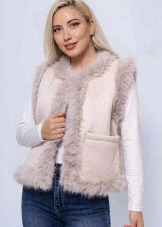 Creme kort fuskepels vest