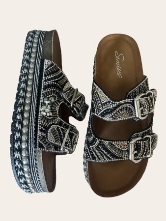Sort sandal m sølv spenner