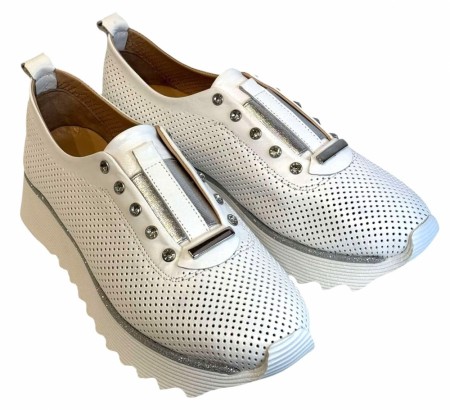 Hvit sneakers uten snøring