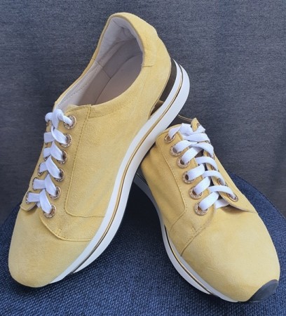 Gule semskede sneakers