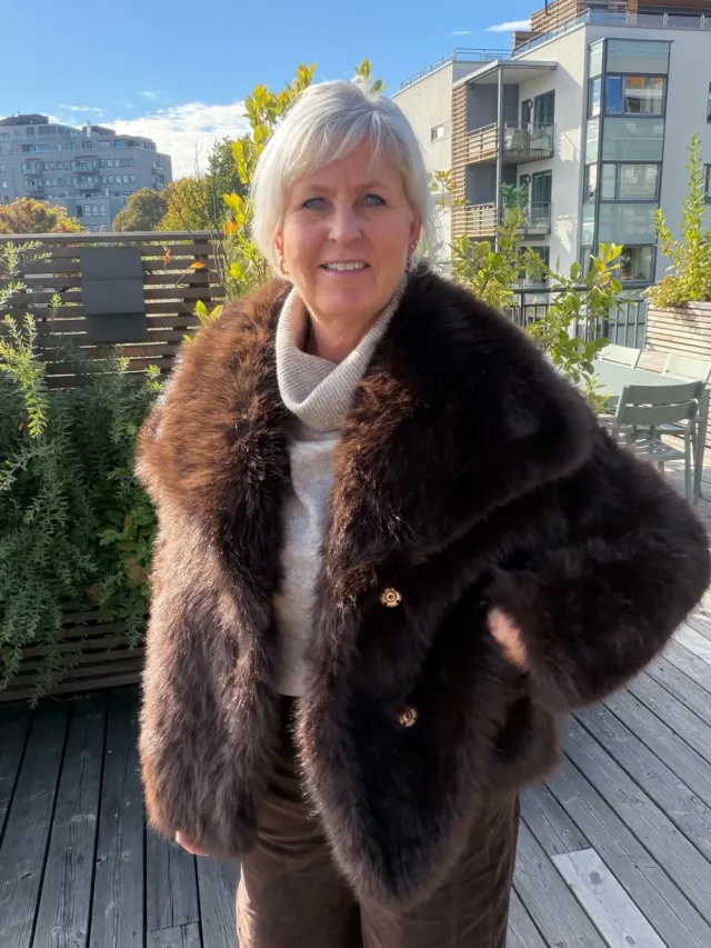 Fuskepels jakke BRUN